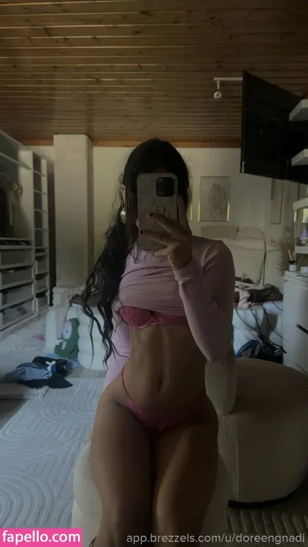 Doreengnadi Onlyfans Photo Gallery 