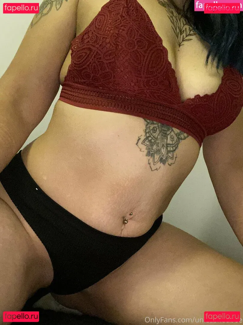 unleashedbee Onlyfans Photo Gallery 