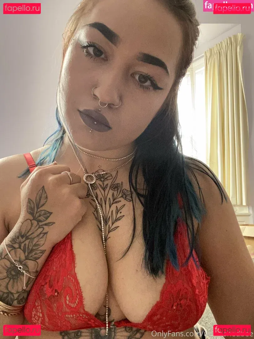 unleashedbee Onlyfans Photo Gallery 