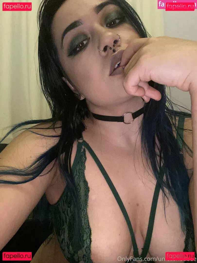 unleashedbee Onlyfans Photo Gallery 