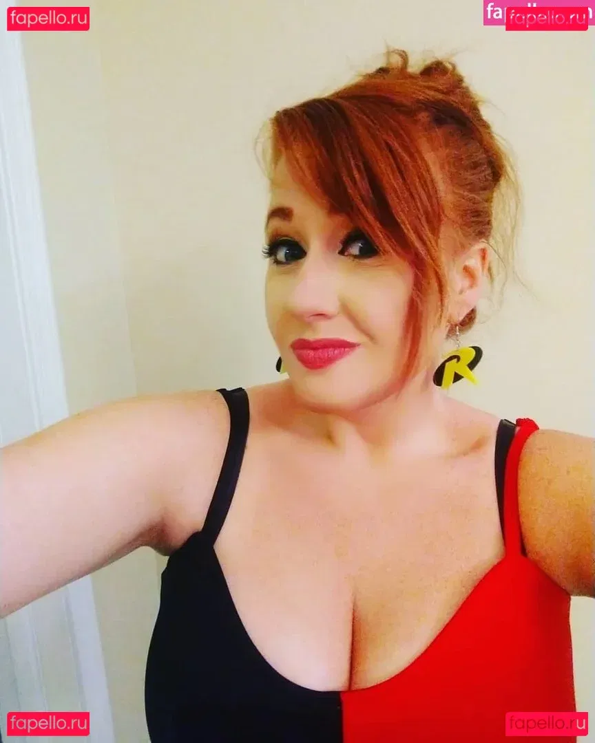 Rawrist Onlyfans Photo Gallery 