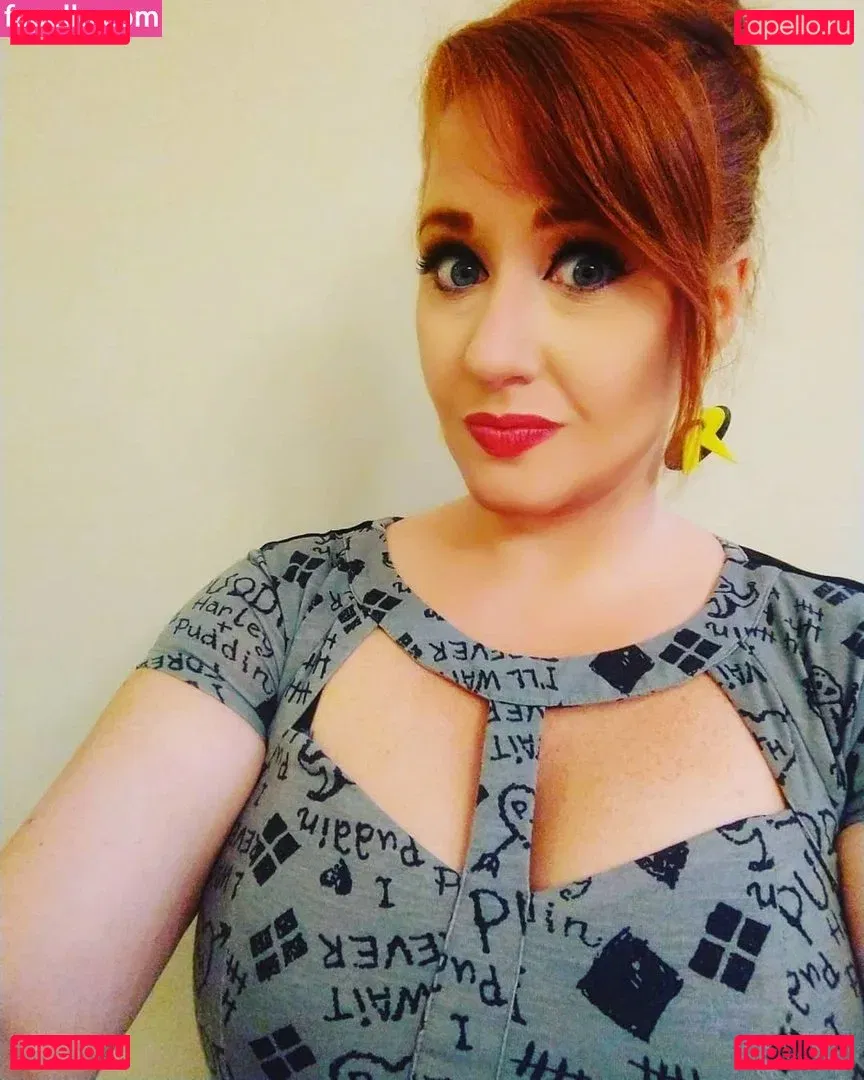 Rawrist Onlyfans Photo Gallery 