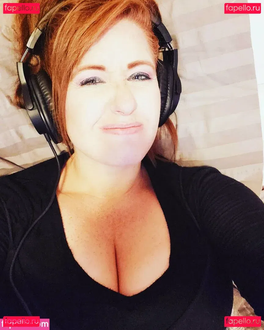 Rawrist Onlyfans Photo Gallery 