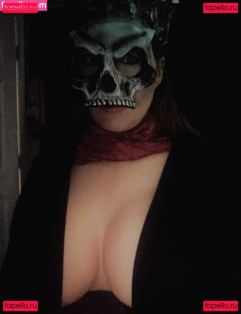 Rawrist Onlyfans Photo Gallery 