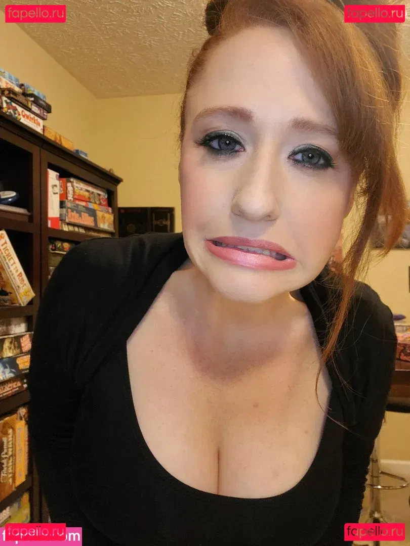 Rawrist Onlyfans Photo Gallery 