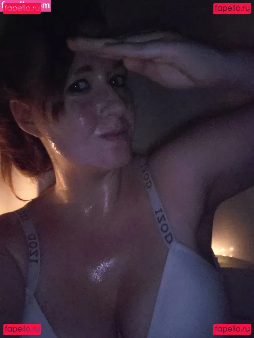 Rawrist Onlyfans Photo Gallery 