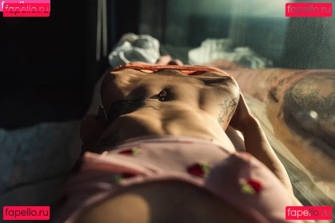 DinaCat Onlyfans Photo Gallery 