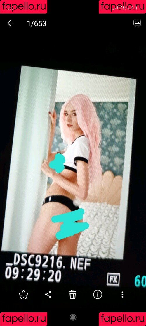 WhiteFox Onlyfans Photo Gallery 