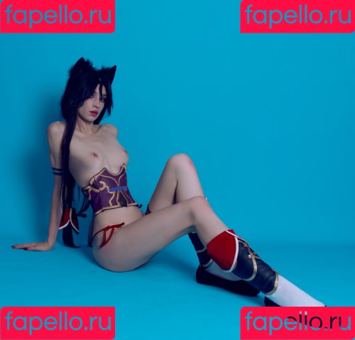 WhiteFox Onlyfans Photo Gallery 