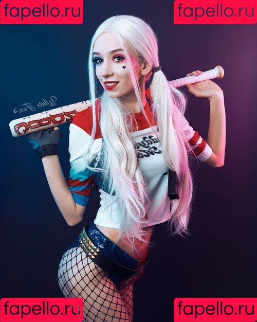 WhiteFox Onlyfans Photo Gallery 