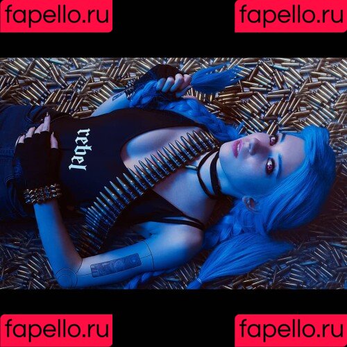 WhiteFox Onlyfans Photo Gallery 