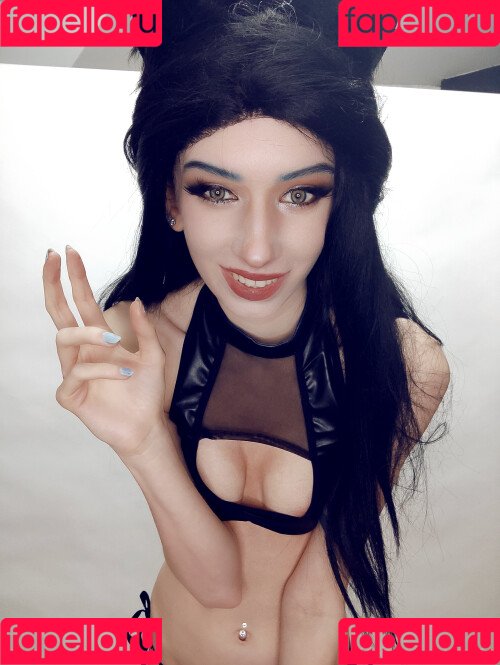 WhiteFox Onlyfans Photo Gallery 