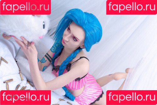 WhiteFox Onlyfans Photo Gallery 