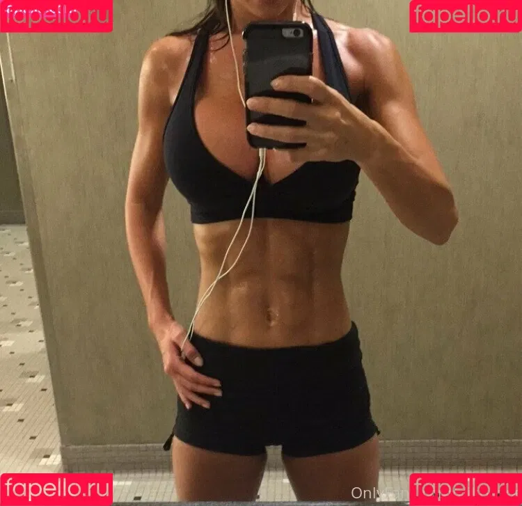 Nikola Jirásková Onlyfans Photo Gallery 