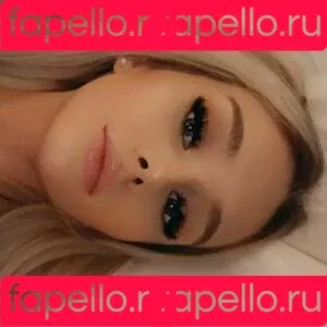 morekhloeeex Onlyfans Photo Gallery 