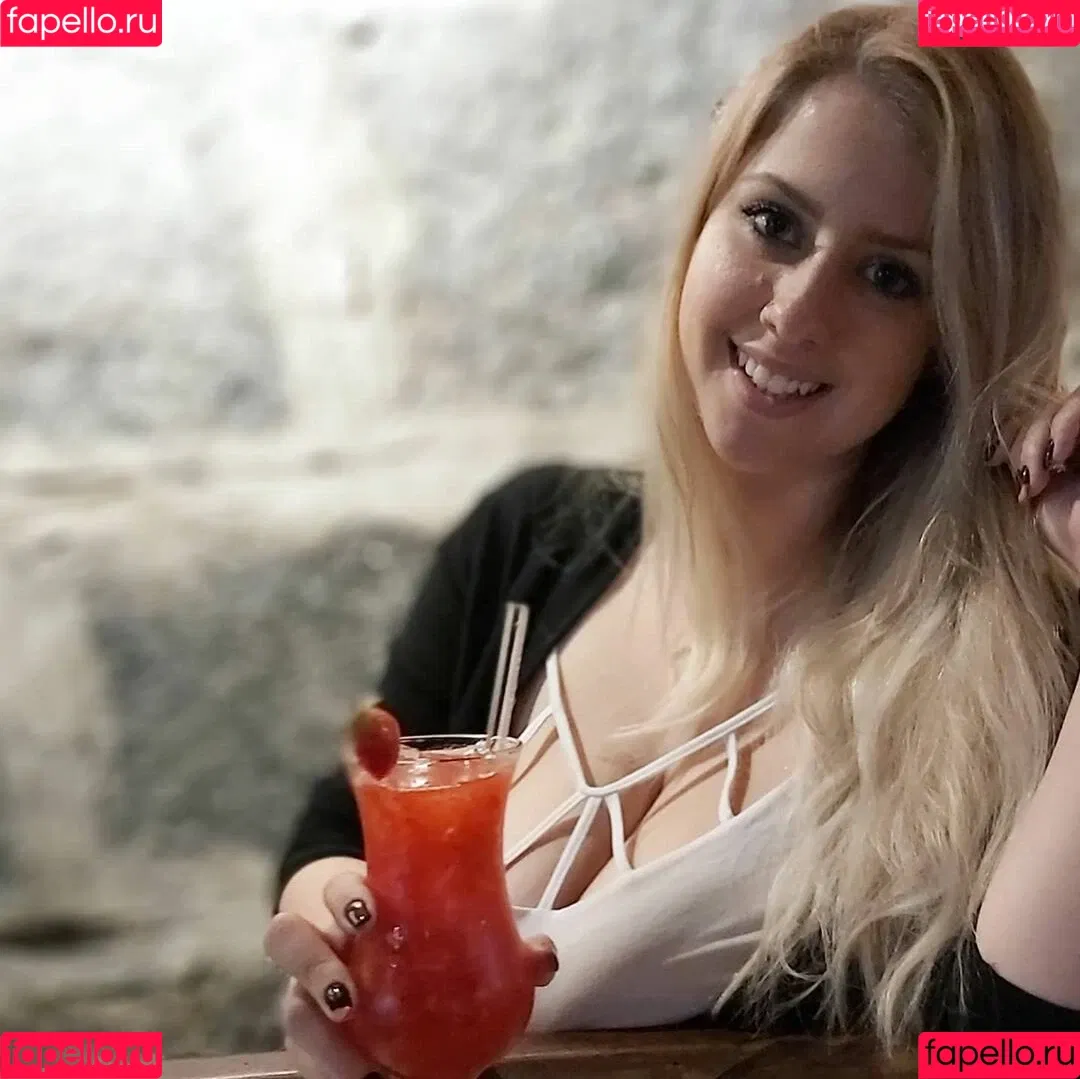 Natália Scottini Onlyfans Photo Gallery 