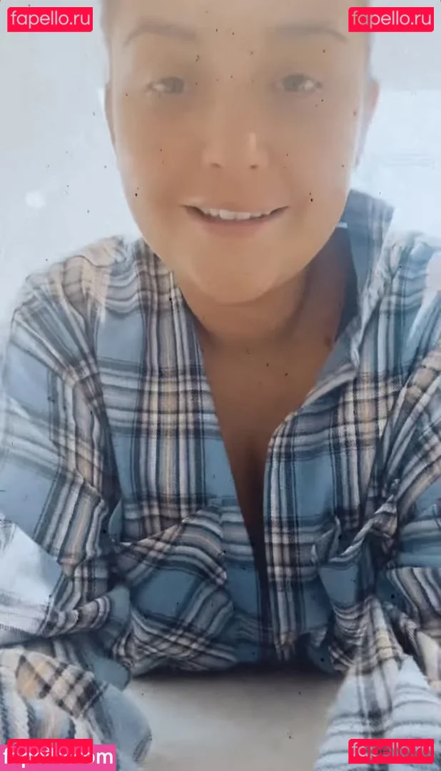 juskiss Onlyfans Photo Gallery 