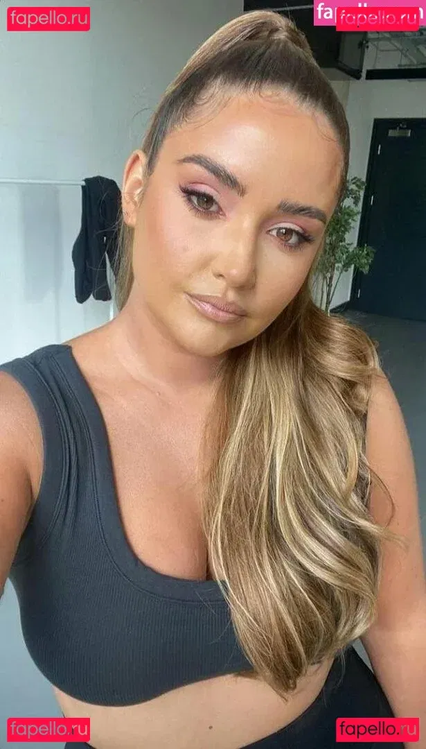 juskiss Onlyfans Photo Gallery 