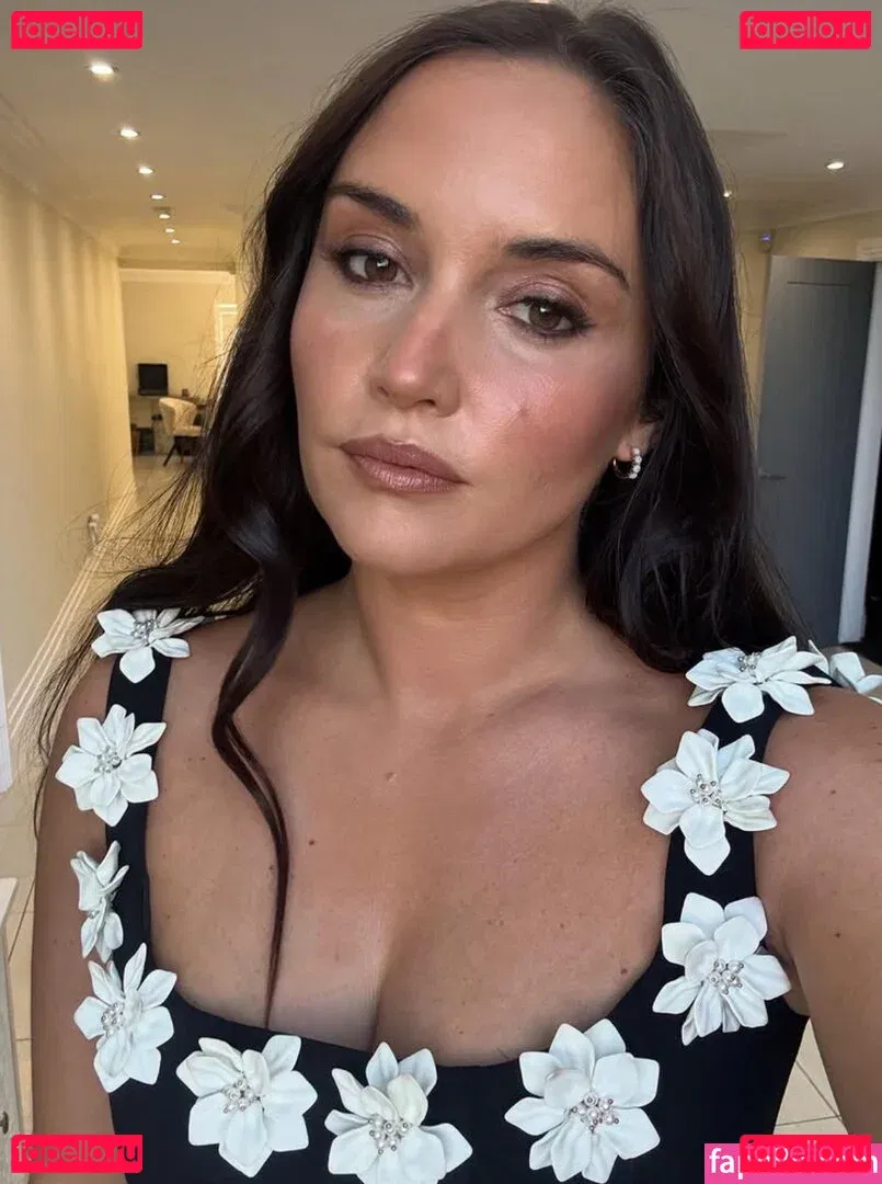 juskiss Onlyfans Photo Gallery 