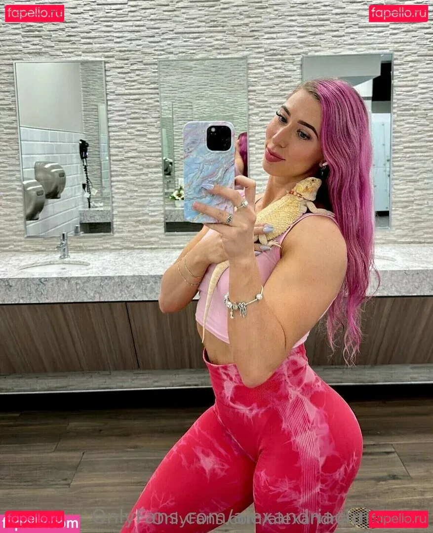 Alexandria Christa Onlyfans Photo Gallery 