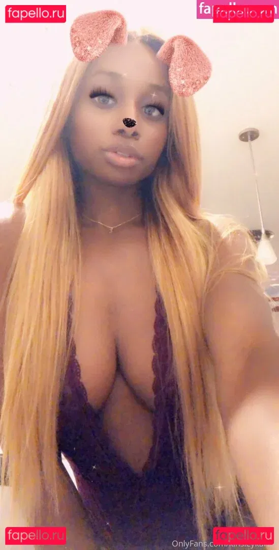 kinsleykarter Onlyfans Photo Gallery 