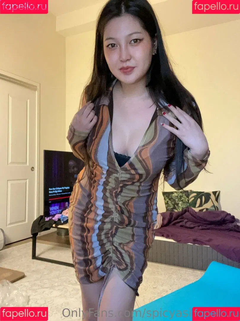 spicyasiankitty2 Onlyfans Photo Gallery 