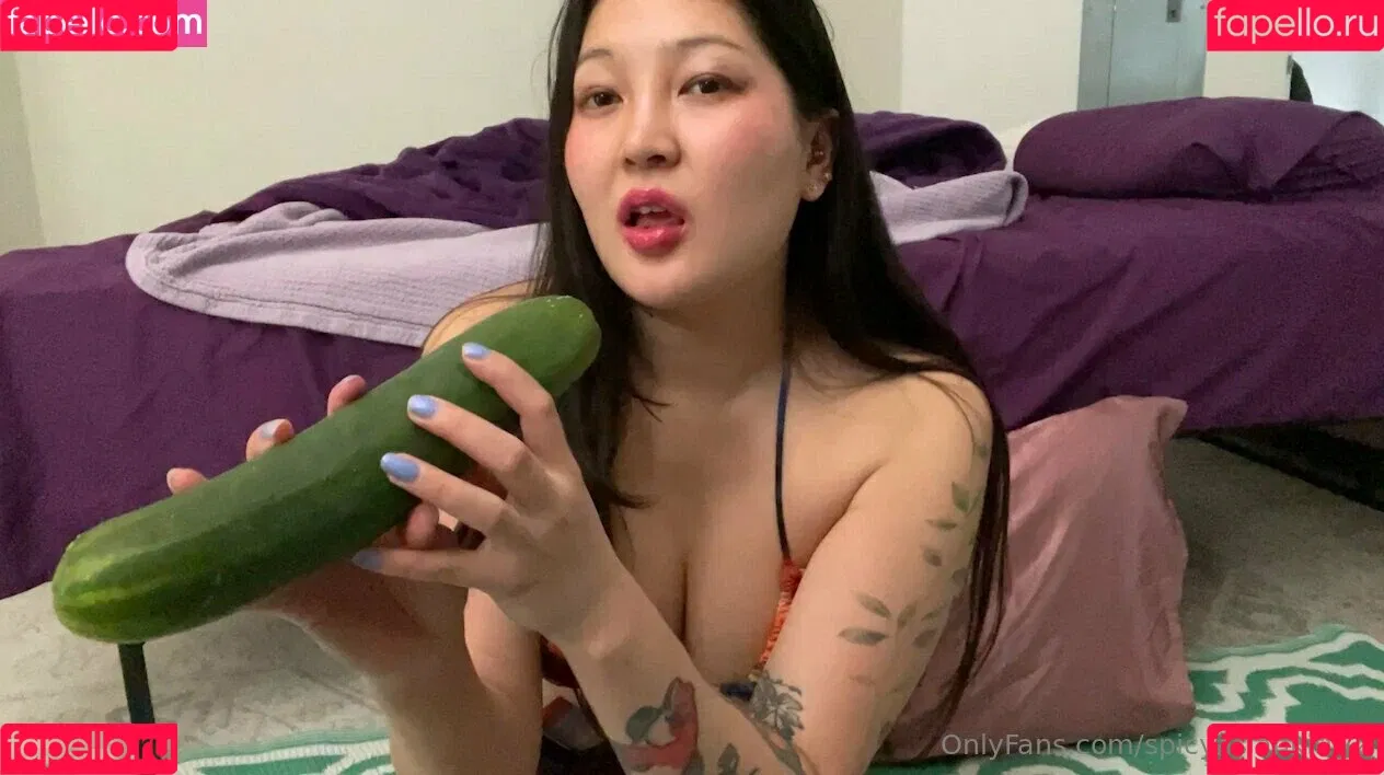 spicyasiankitty2 Onlyfans Photo Gallery 