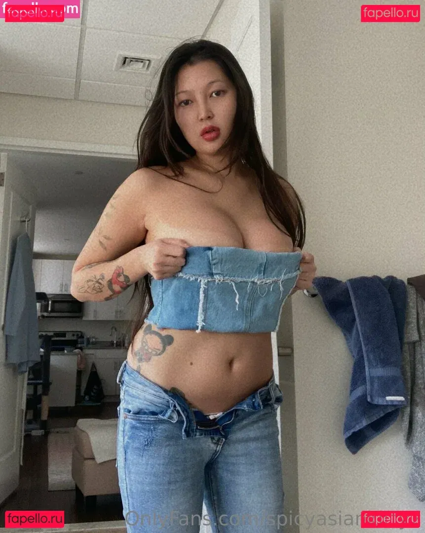 spicyasiankitty2 Onlyfans Photo Gallery 