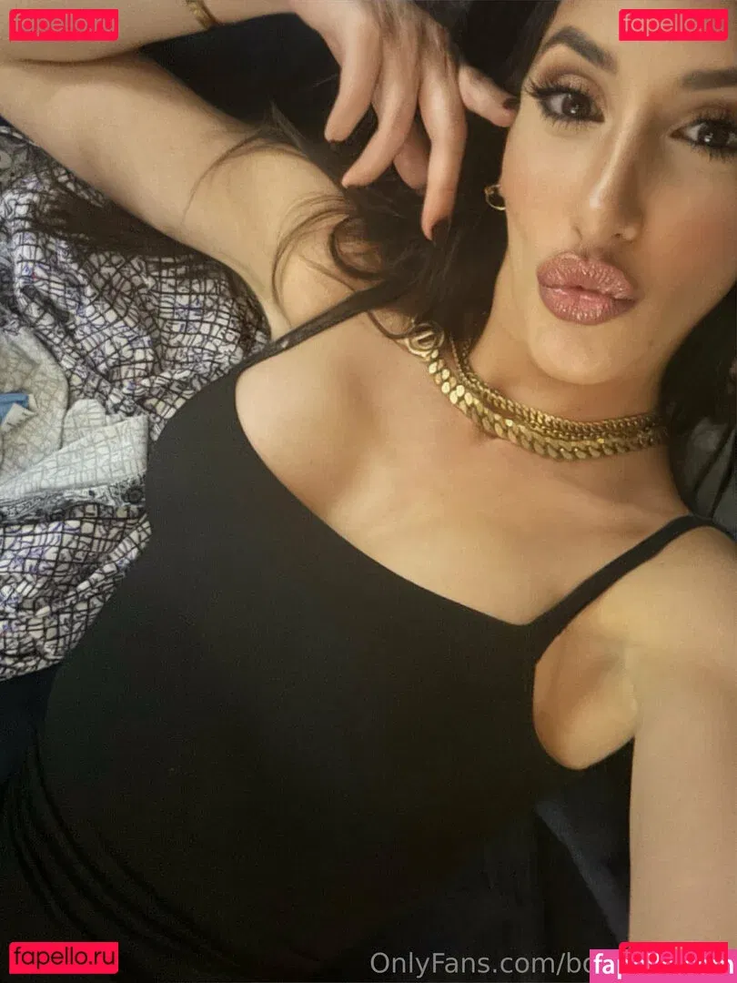 BodybyLorrie Onlyfans Photo Gallery 