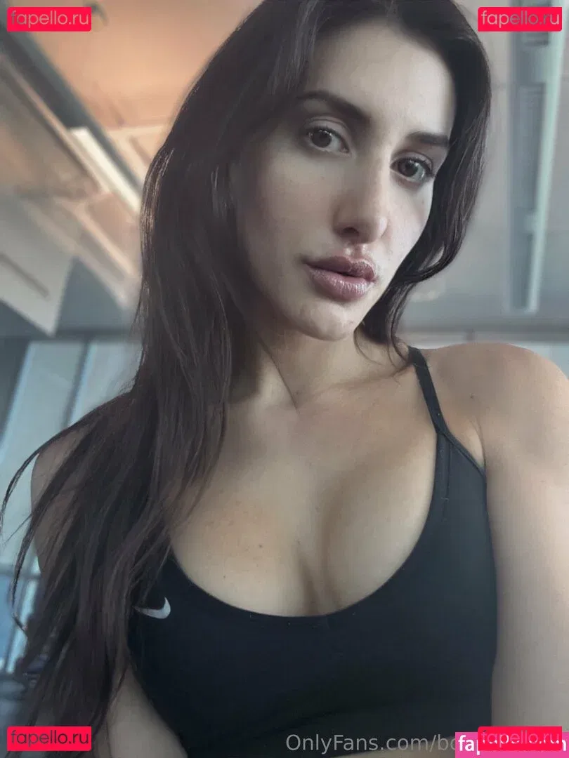 BodybyLorrie Onlyfans Photo Gallery 