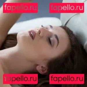 Elina Love Onlyfans Photo Gallery 