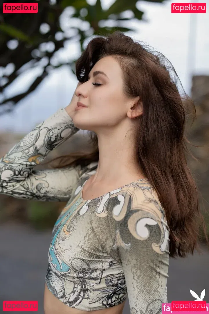 Elina Love Onlyfans Photo Gallery 