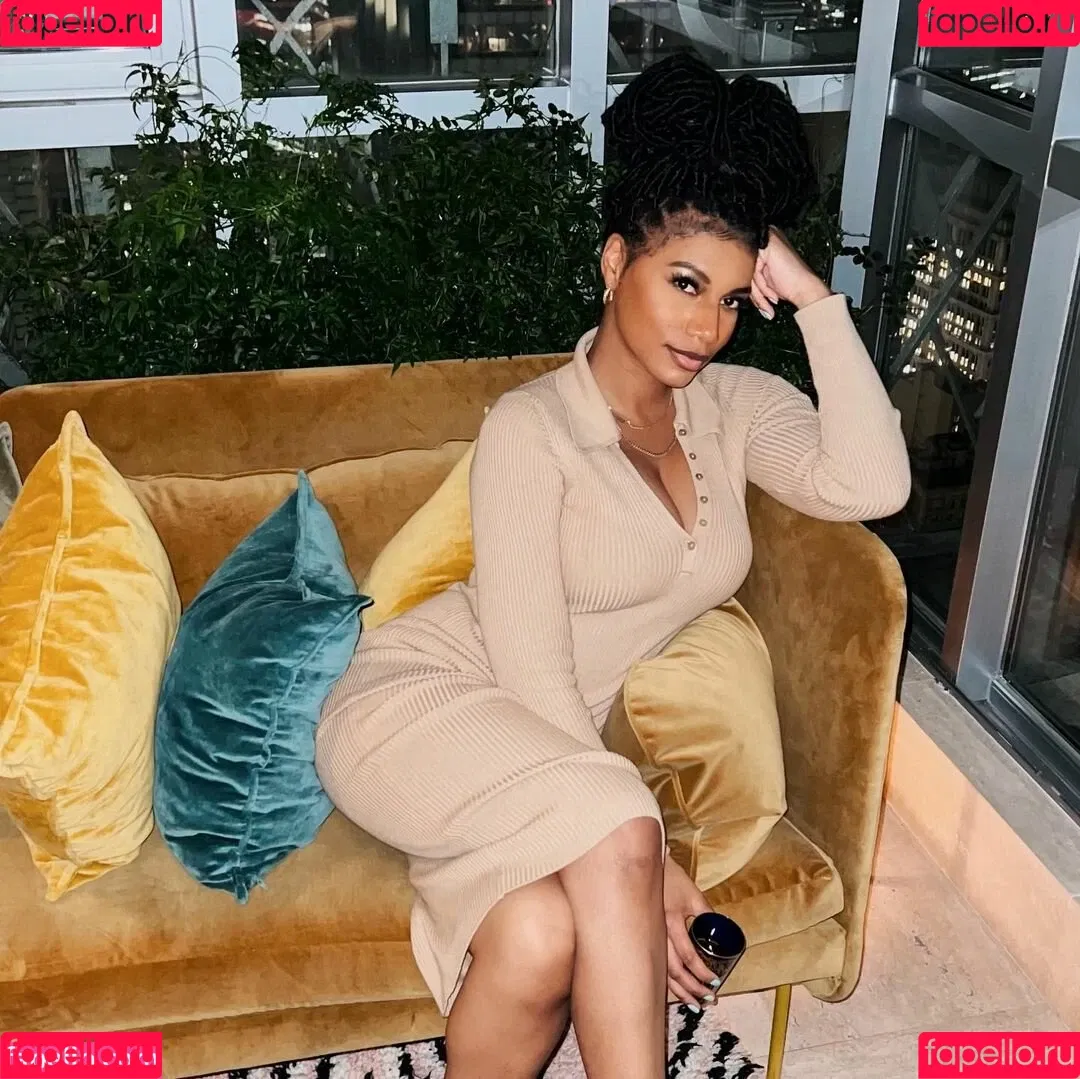 Taylor Rooks Onlyfans Photo Gallery 
