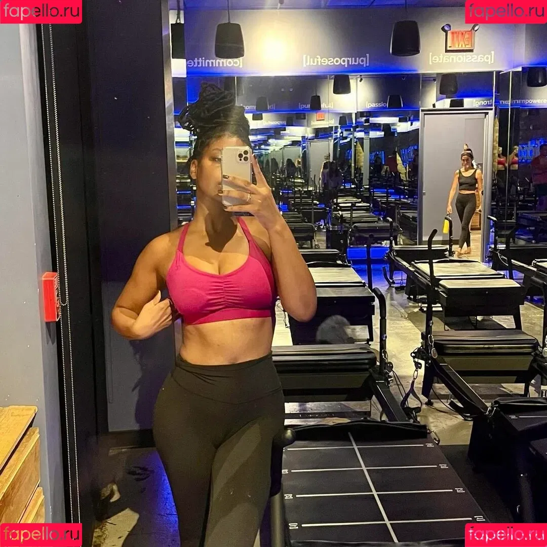 Taylor Rooks Onlyfans Photo Gallery 