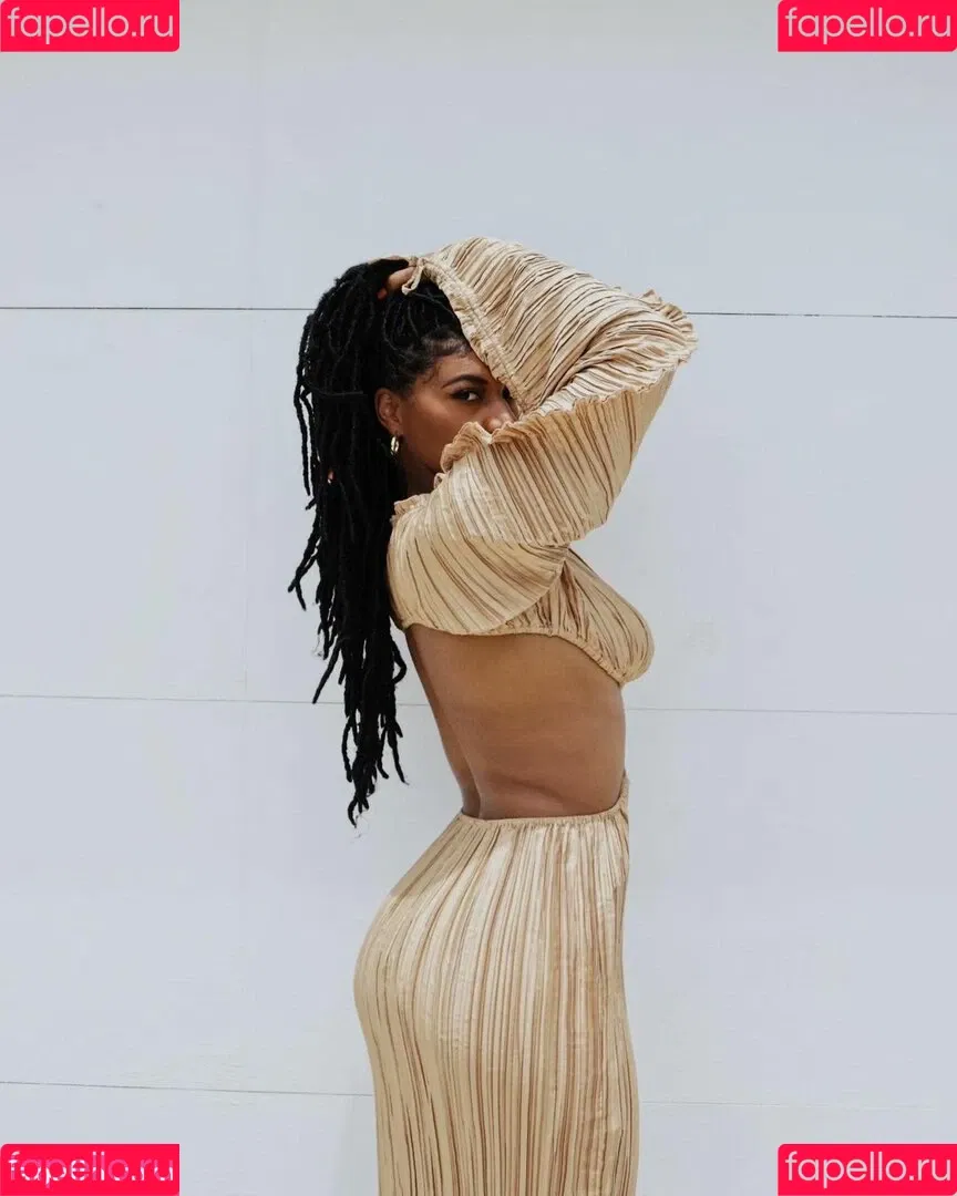 Taylor Rooks Onlyfans Photo Gallery 