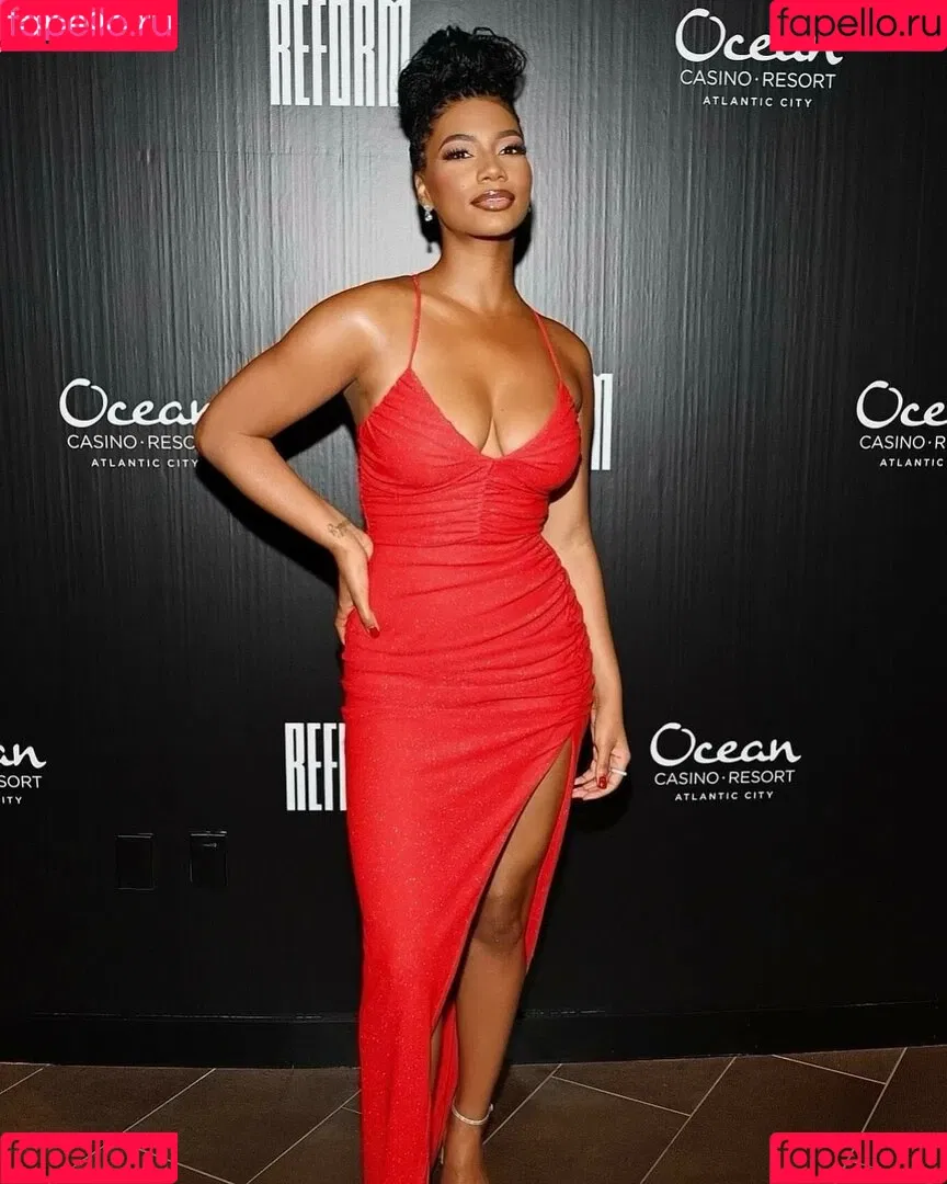 Taylor Rooks Onlyfans Photo Gallery 