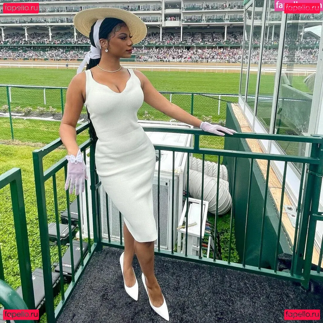 Taylor Rooks Onlyfans Photo Gallery 