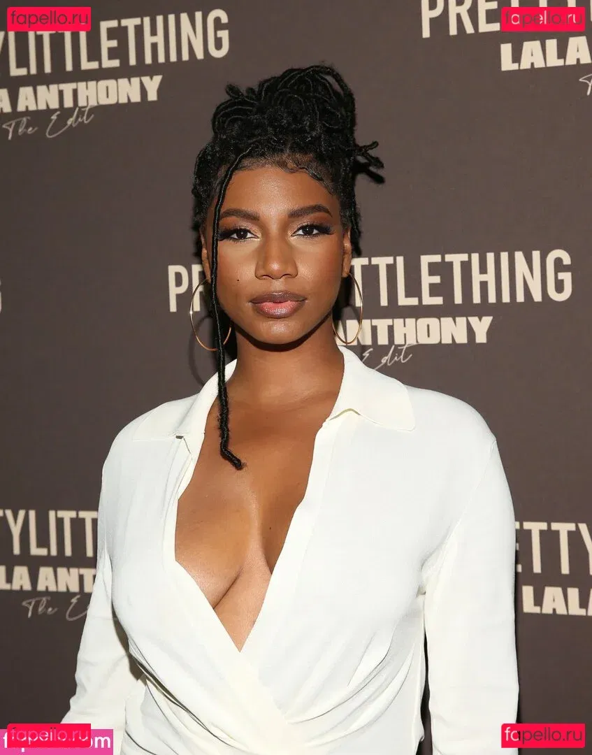 Taylor Rooks Onlyfans Photo Gallery 