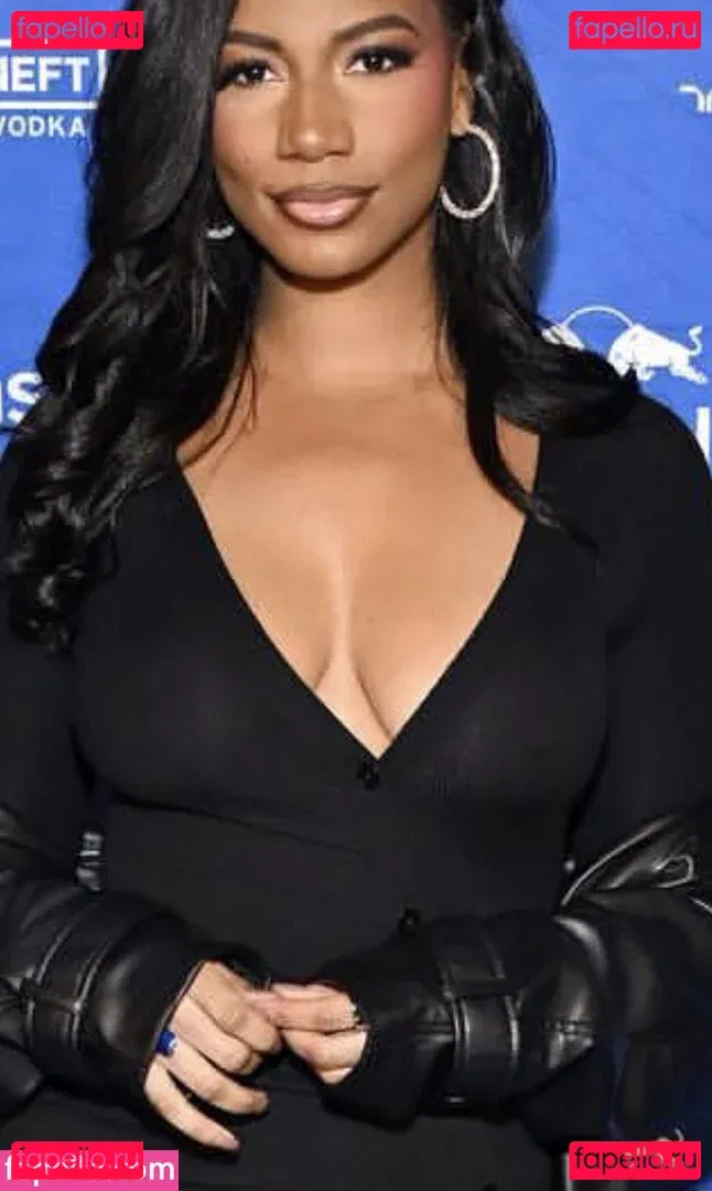 Taylor Rooks Onlyfans Photo Gallery 