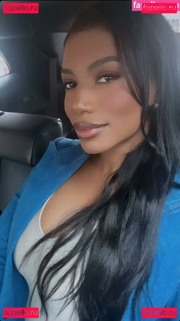 Taylor Rooks Onlyfans Photo Gallery 