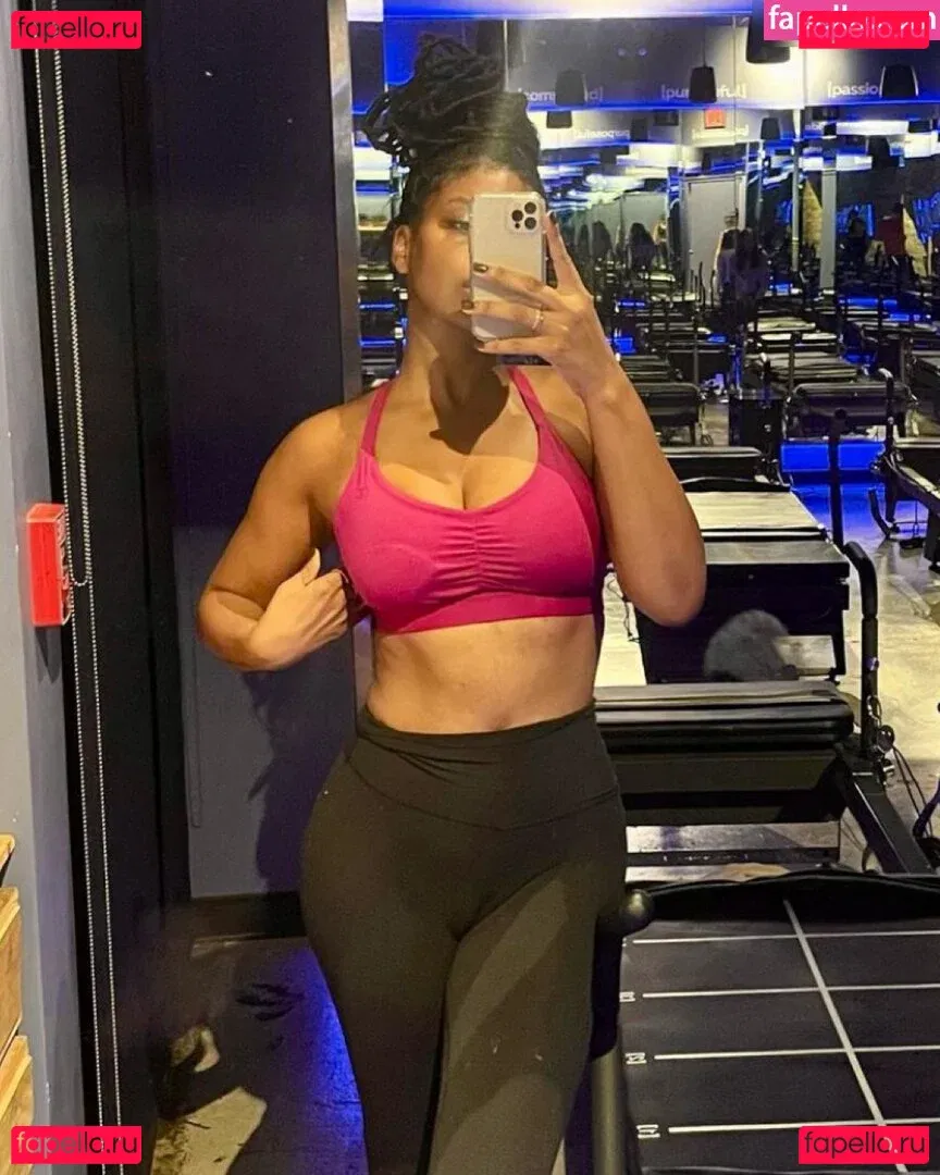 Taylor Rooks Onlyfans Photo Gallery 