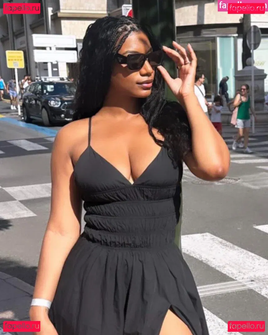 Taylor Rooks Onlyfans Photo Gallery 