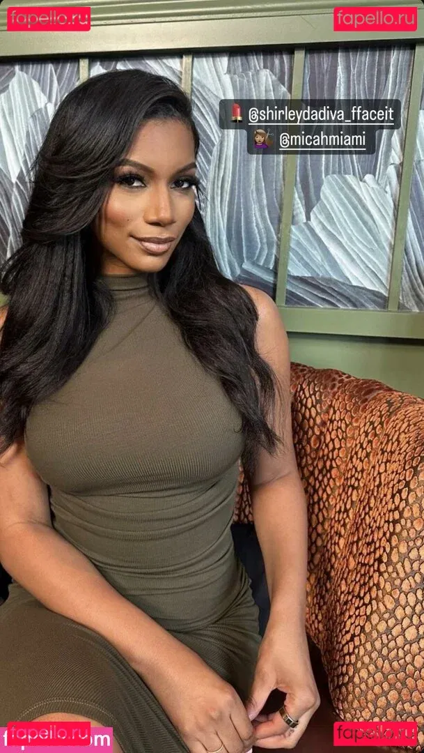 Taylor Rooks Onlyfans Photo Gallery 