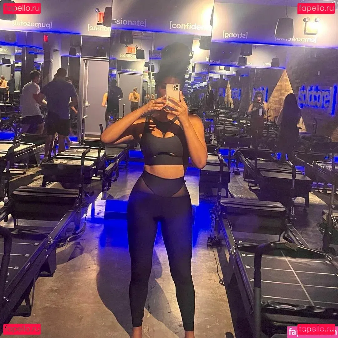 Taylor Rooks Onlyfans Photo Gallery 