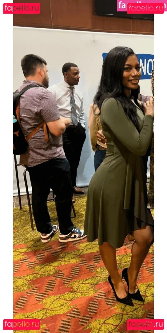 Taylor Rooks Onlyfans Photo Gallery 