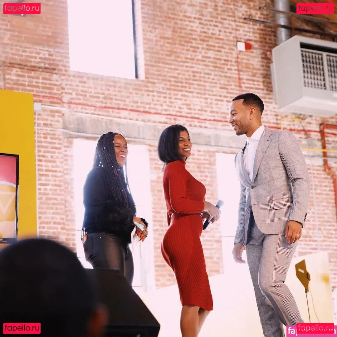 Taylor Rooks Onlyfans Photo Gallery 