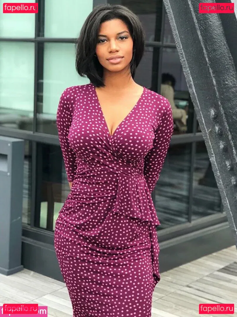 Taylor Rooks Onlyfans Photo Gallery 