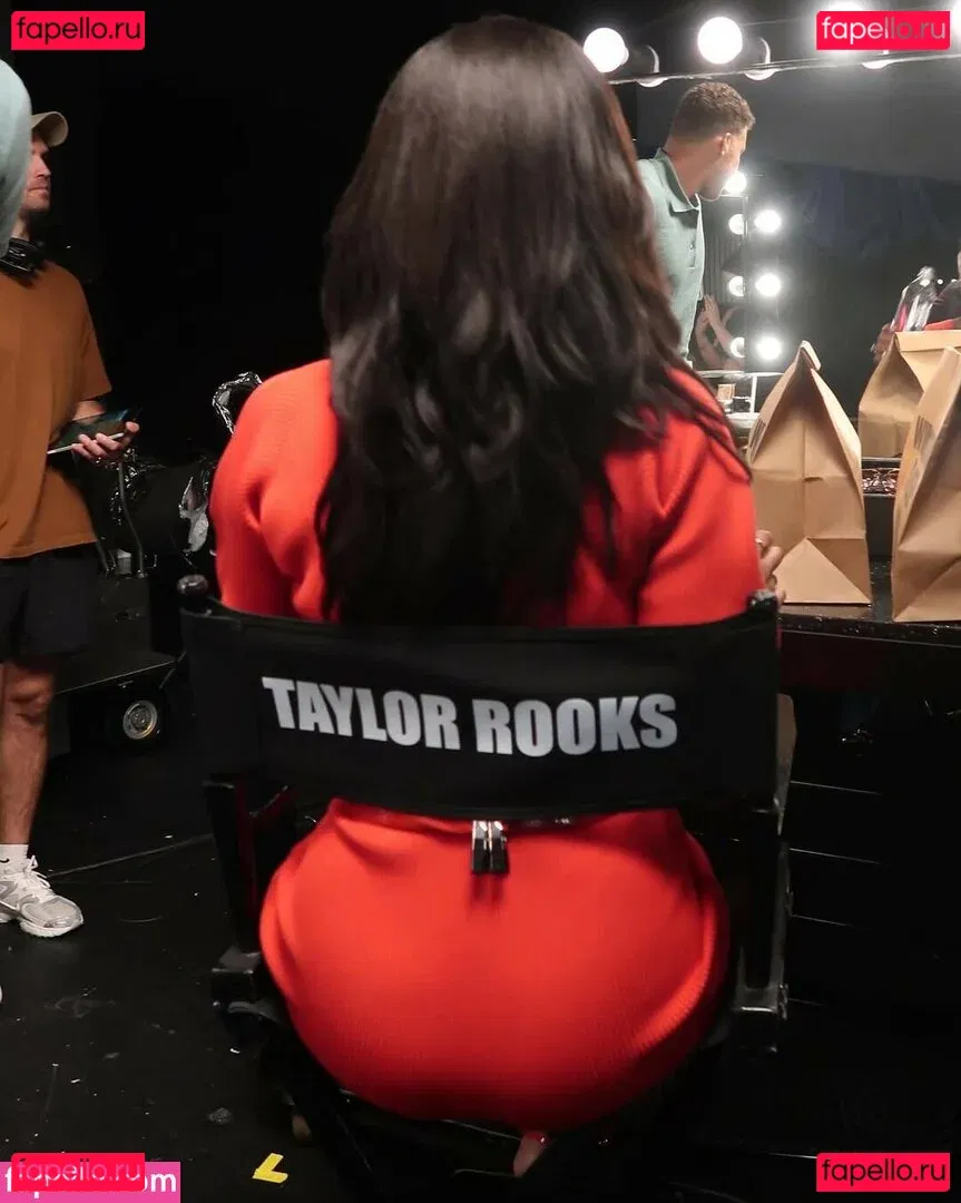Taylor Rooks Onlyfans Photo Gallery 
