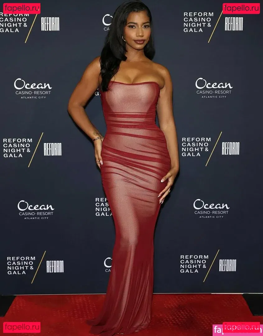 Taylor Rooks Onlyfans Photo Gallery 