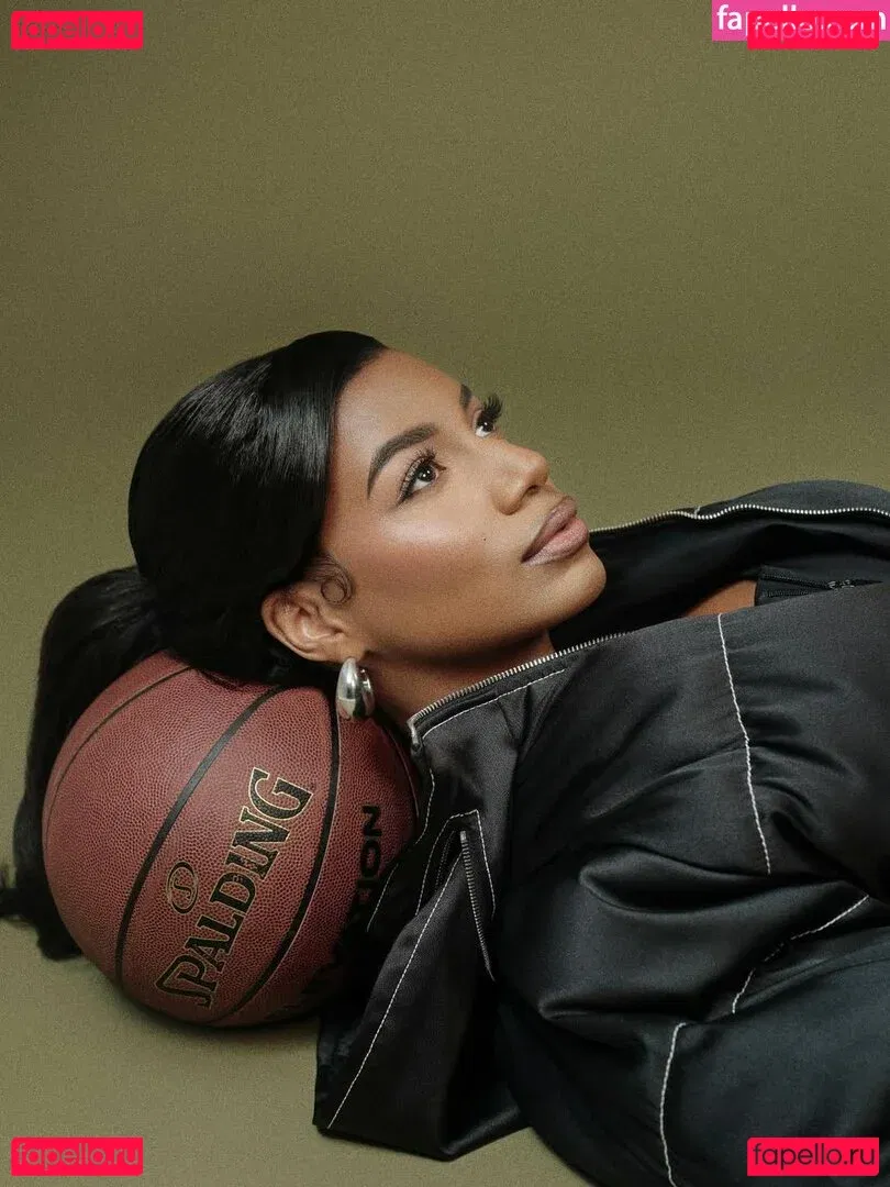 Taylor Rooks Onlyfans Photo Gallery 